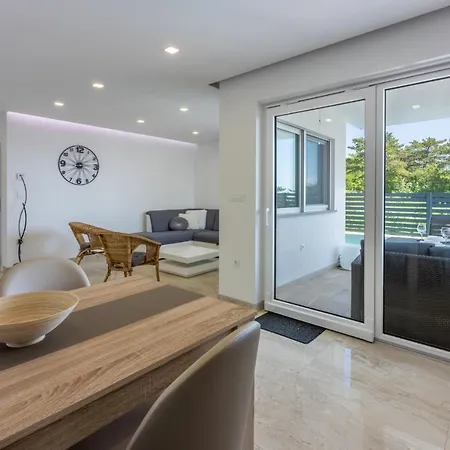 Ventus Apartment *